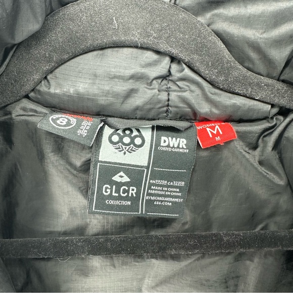 686 Glacier street jacket size Medium - Picture 5 of 5